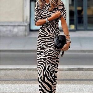 Zebra Print Maxi Dress. Med